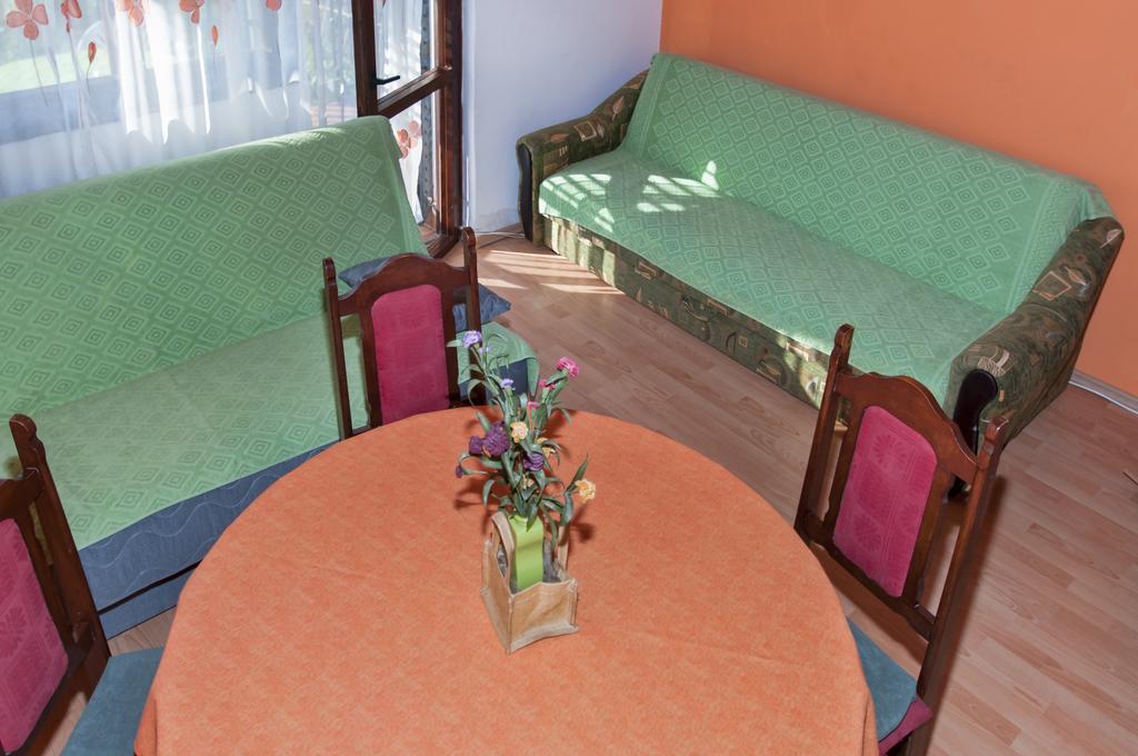 Apartment Dinono Пула Екстер'єр фото